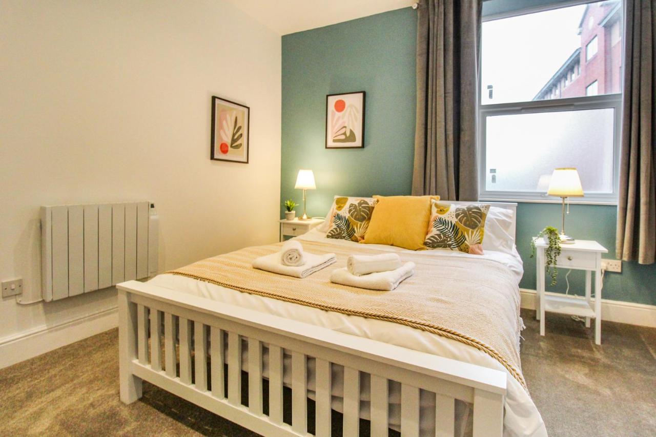 Sleek & Stylish Apartment In The Heart Of The City 诺丁汉 外观 照片