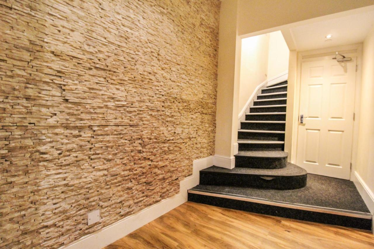 Sleek & Stylish Apartment In The Heart Of The City 诺丁汉 外观 照片